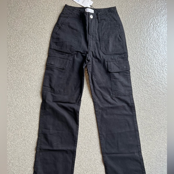 Zara cargo pants - Picture 1 of 3